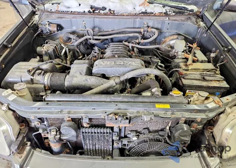 2005 Toyota Sequoia Limited из США, поврежденный, VIN 5TDBT48A55S253615